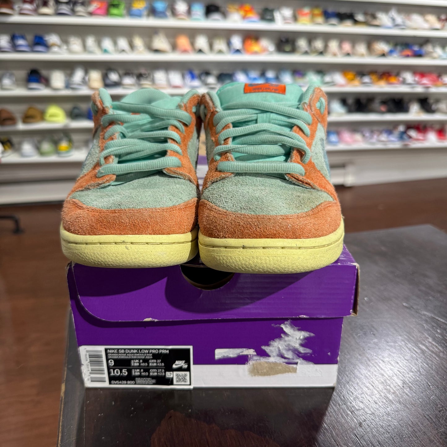 *USED* Nike SB Orange Emerald (Size 9)