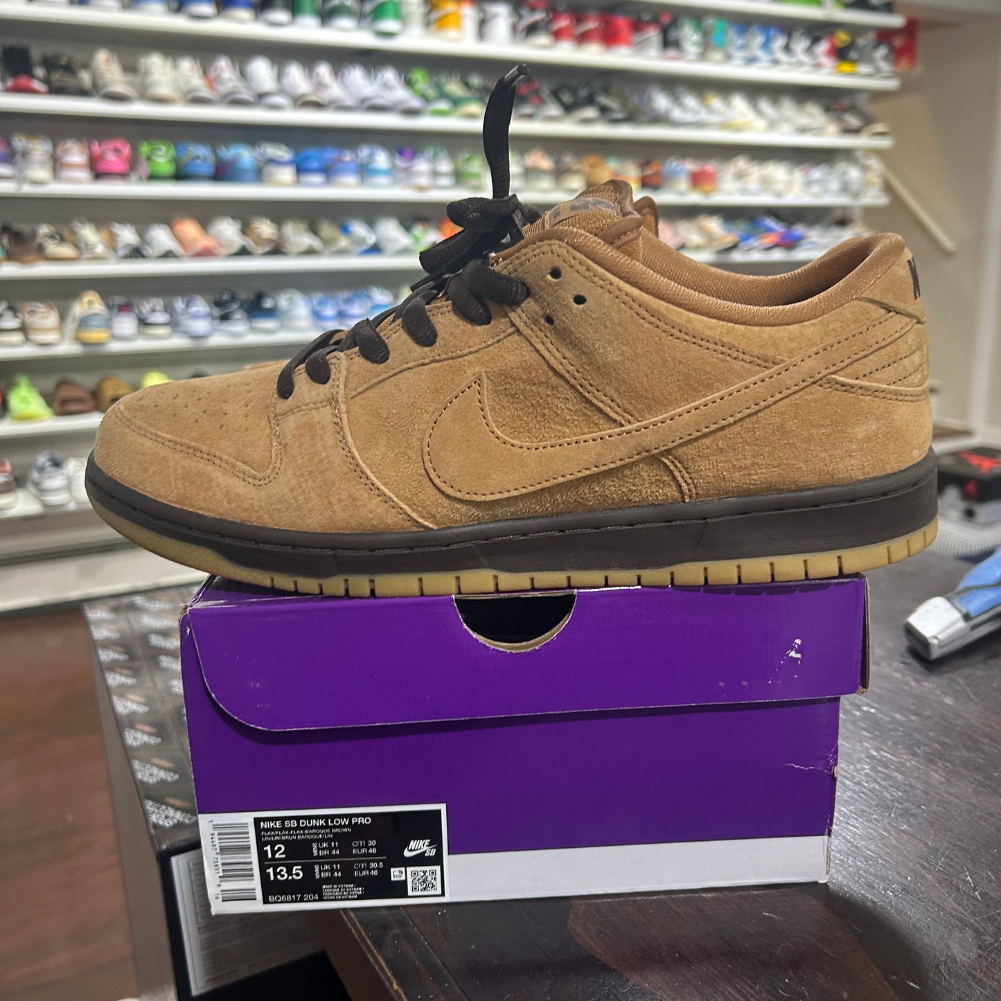 *USED* Nike SB dunk low Wheat (size 12)