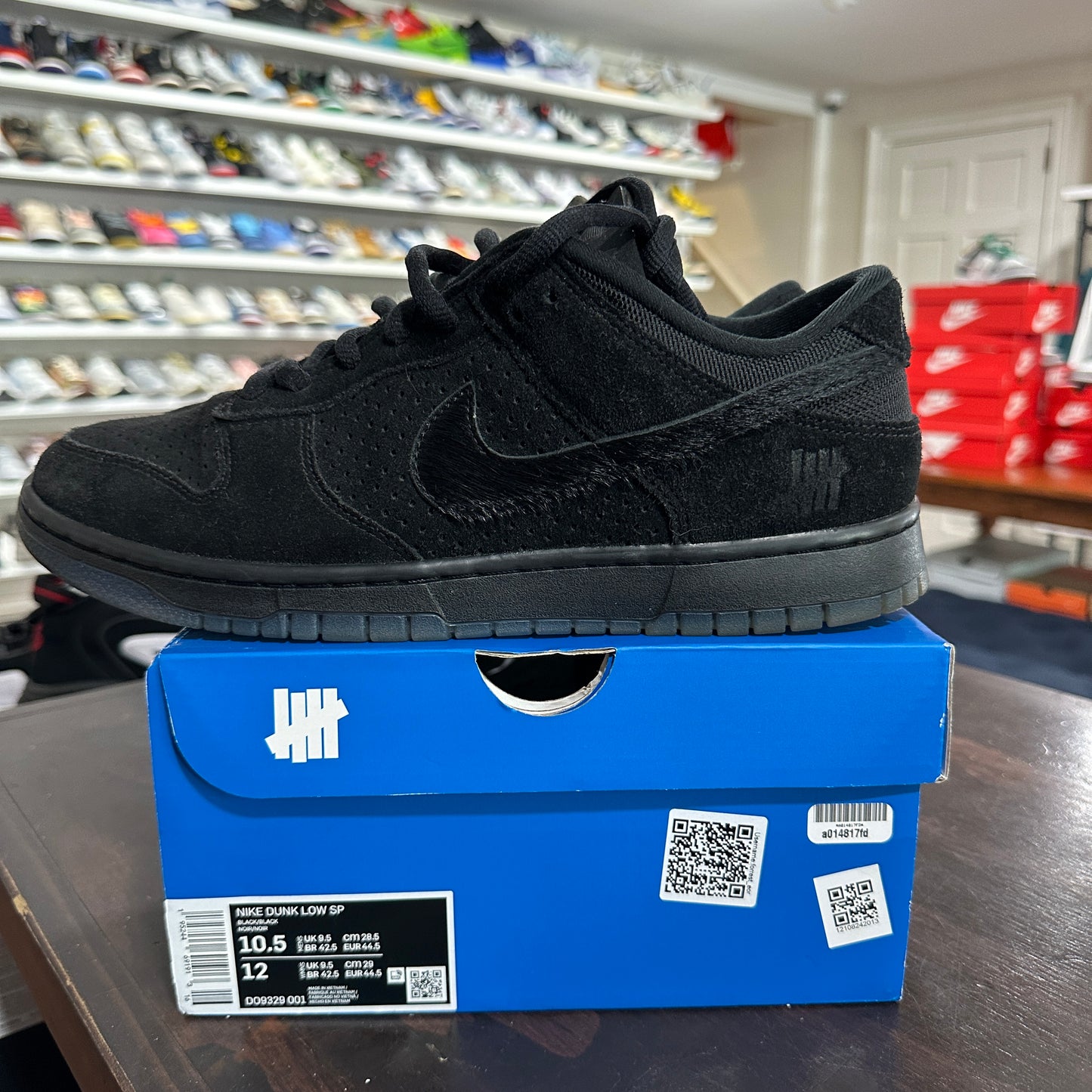 *USED* Nike Dunk low SP Undefeated 5 on it all Black (Size 10.5)
