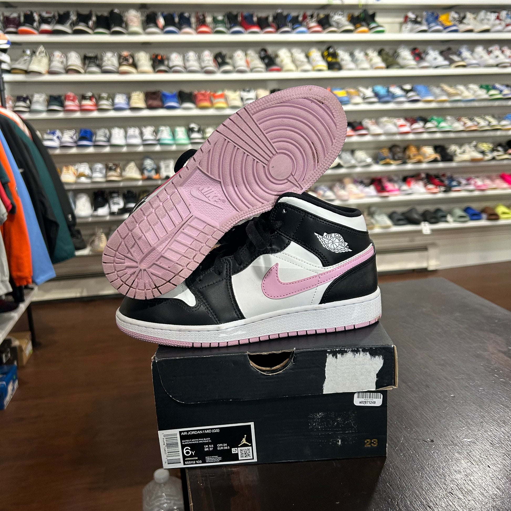 USED Jordan 1 Mid White Black Light Artic Pink Size 6Y Sports Connection