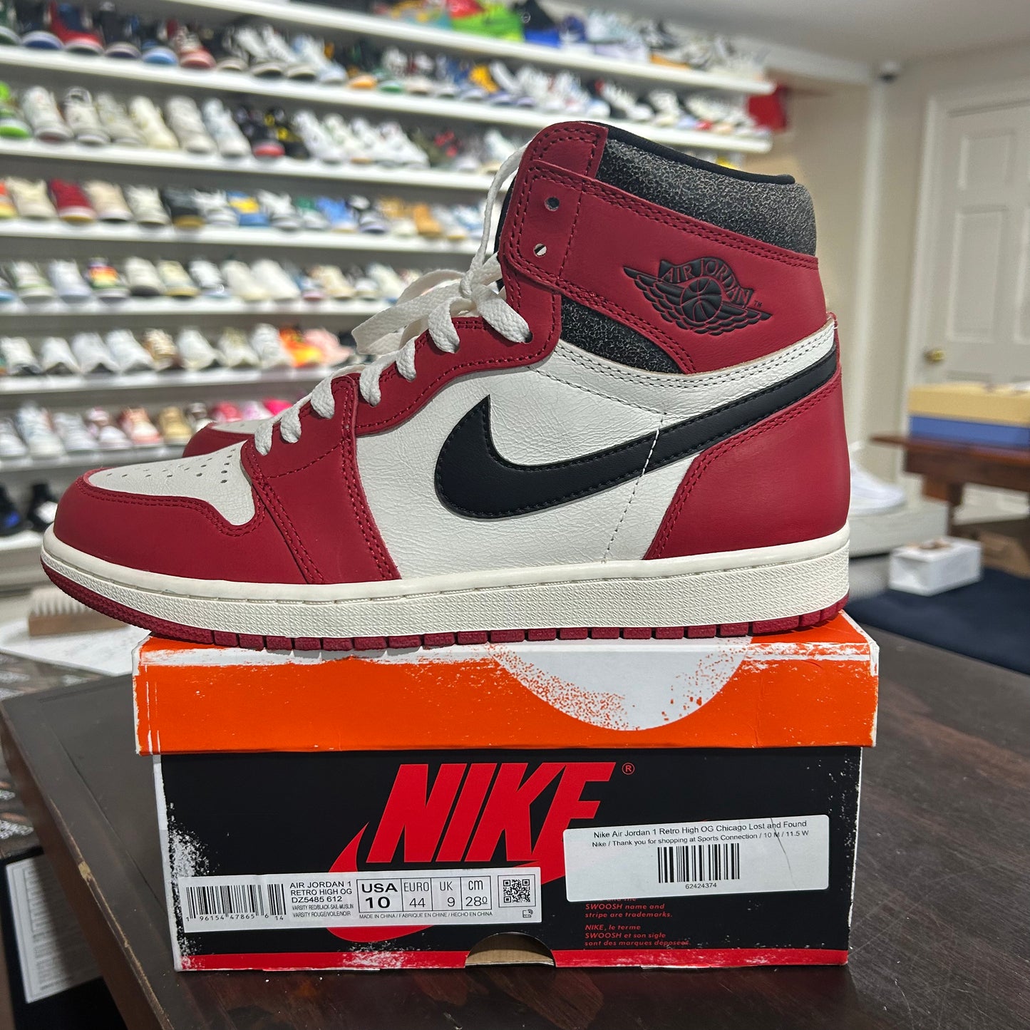 *USED* VNDS Jordan 1 Lost and Found (Size 10)