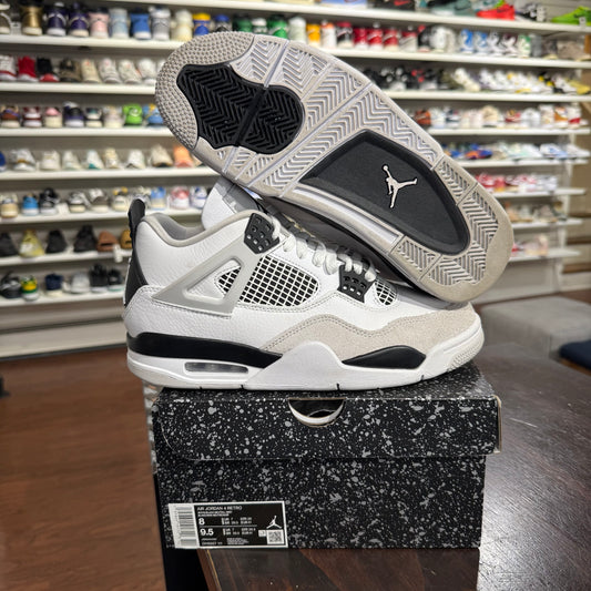 *USED* Jordan 4 Military Black (Size 8)