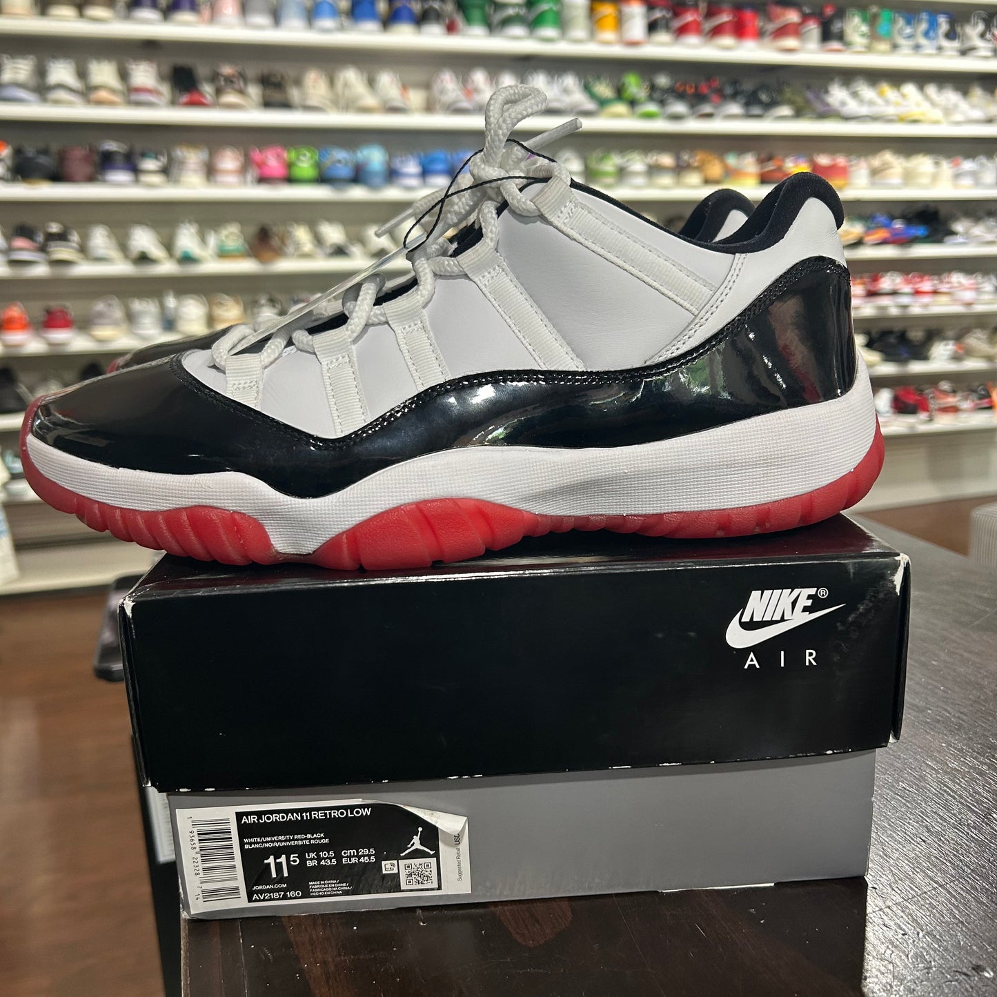 *USED* Air Jordan 11 Low Concord Bred (SIZE 11.5)