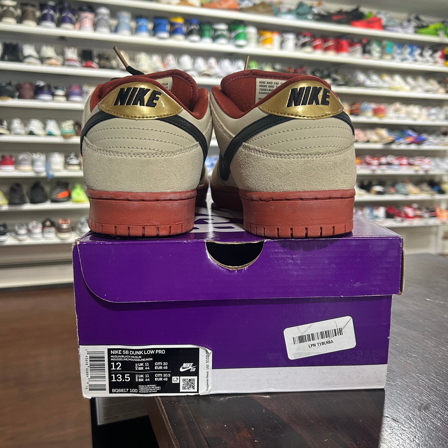 *USED Nike SB dunk low Hennessy (Size 12)