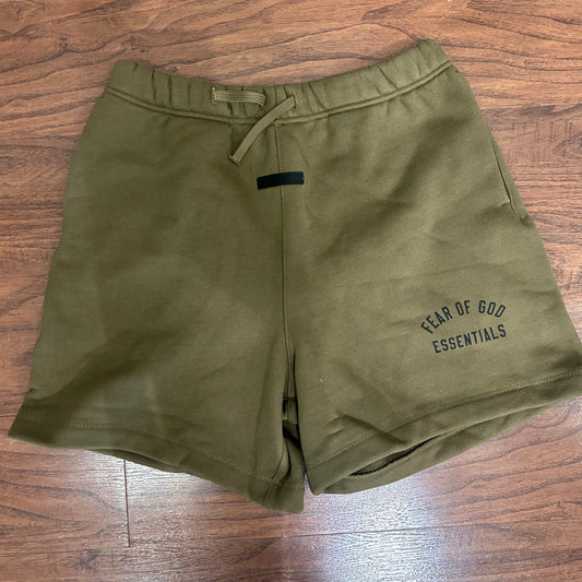 Essentials Fear of God Essentials Shorts Olive