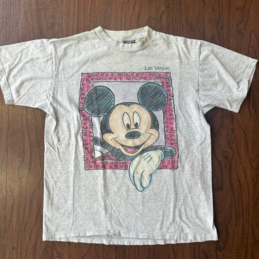 *VINTAGE* Mickey Mouse GRAPHIC TEE (FITS LARGE)