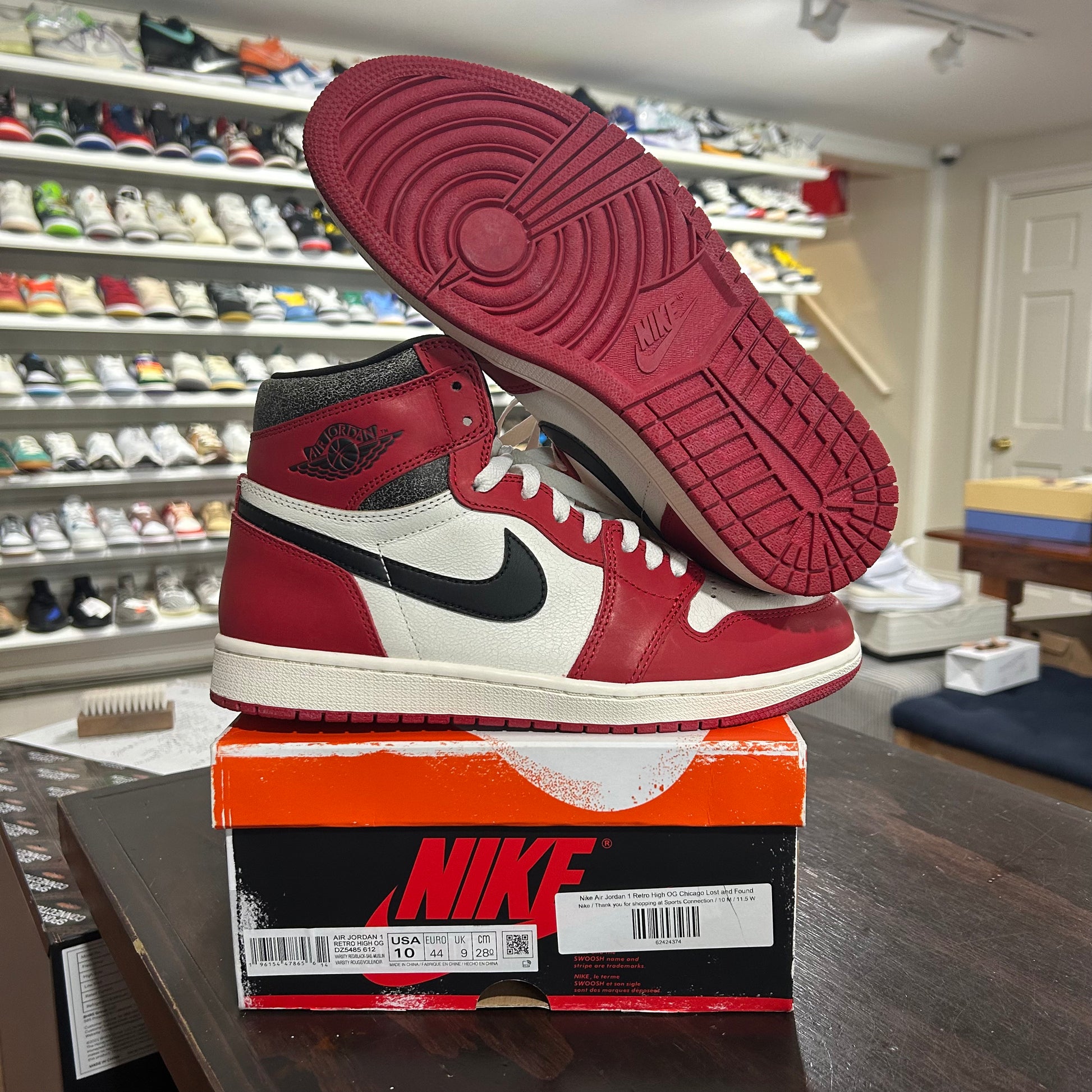 USED VNDS Jordan 1 Lost and Found Size 10