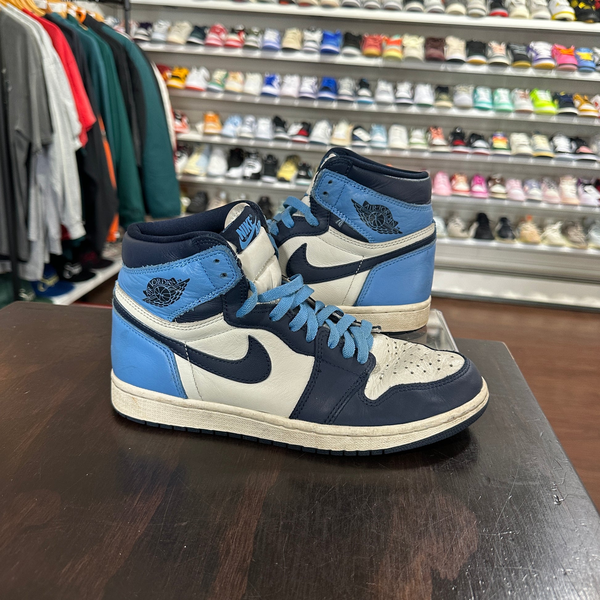 USED* Jordan Retro High Obsidian (Size 8) – Sports Connection