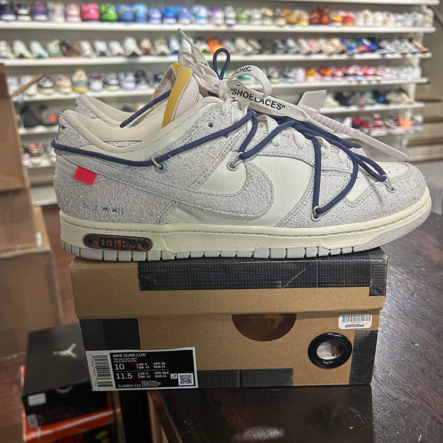 *USED* Nike Off-White Dunk Lot 18 (Size 10)