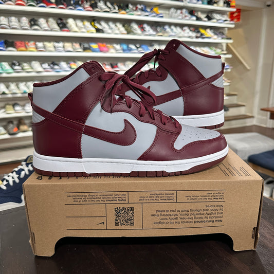 *USED* Nike Dunk High Dark Beetroot VNDS (SIZE 11.5)