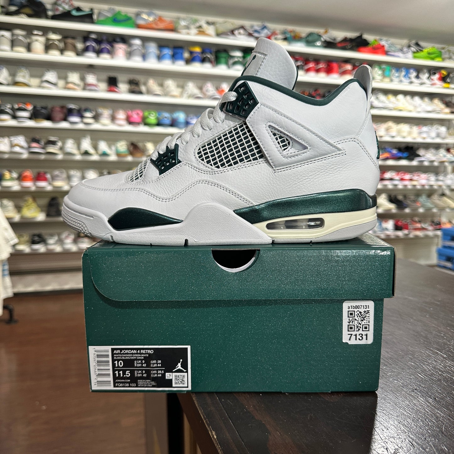 *USED* Jordan 4 Oxidized Green (Size 10) VNDS