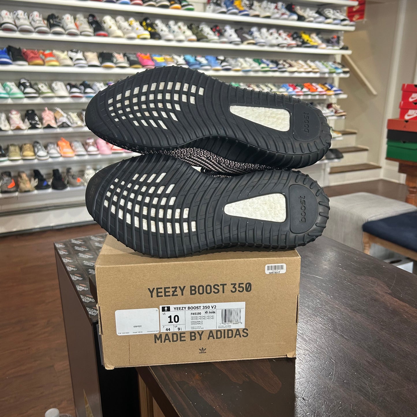 *USED* Yeezy Boost 350 Yecheil (Size 10) VNDS