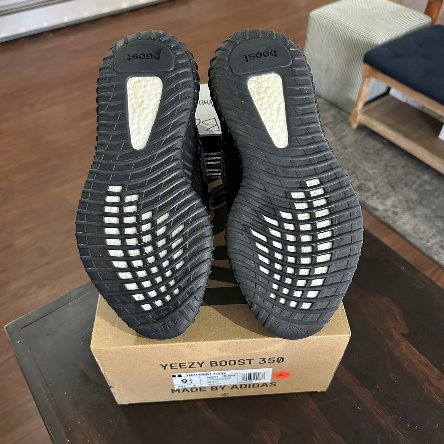 *USED* Yeezy Boost 350 v2 MX Rock (size 9.5)