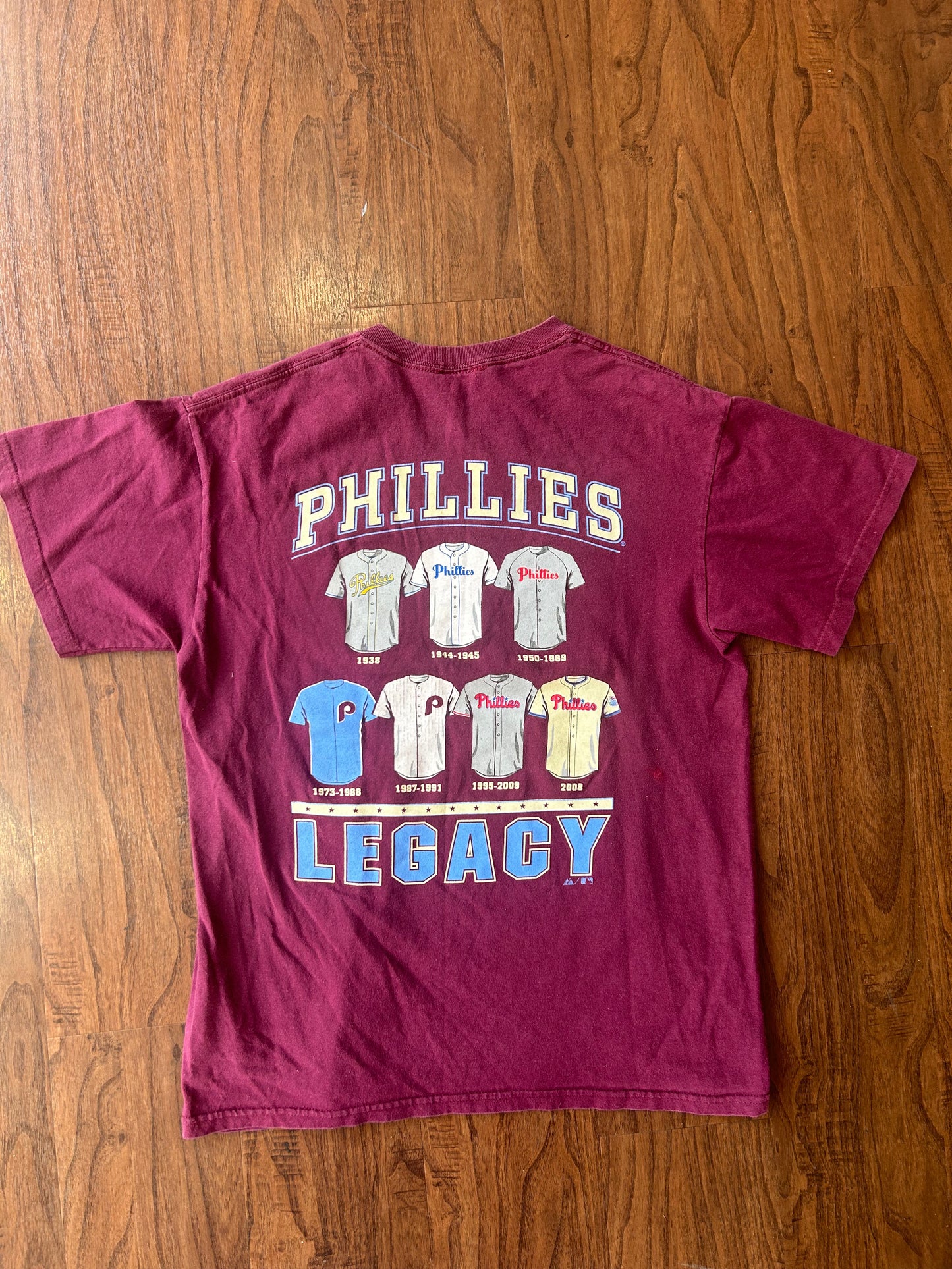 *VINTAGE* Philadelphia Phillies Through the Years Jersey (FITS SMALL)