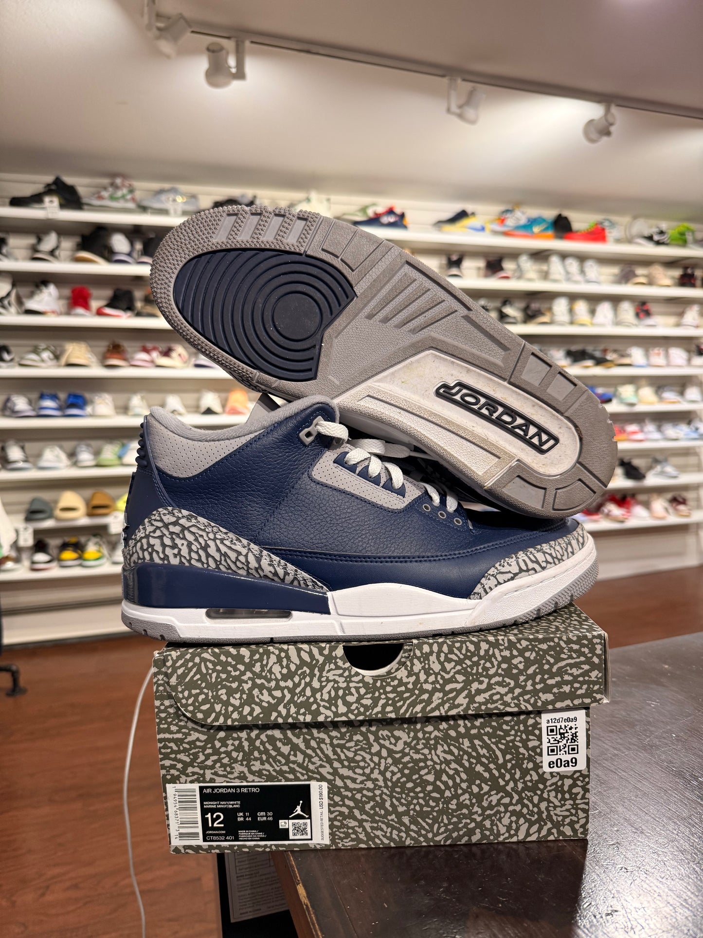 *USED* Jordan 3 Georgetown (Size 12)