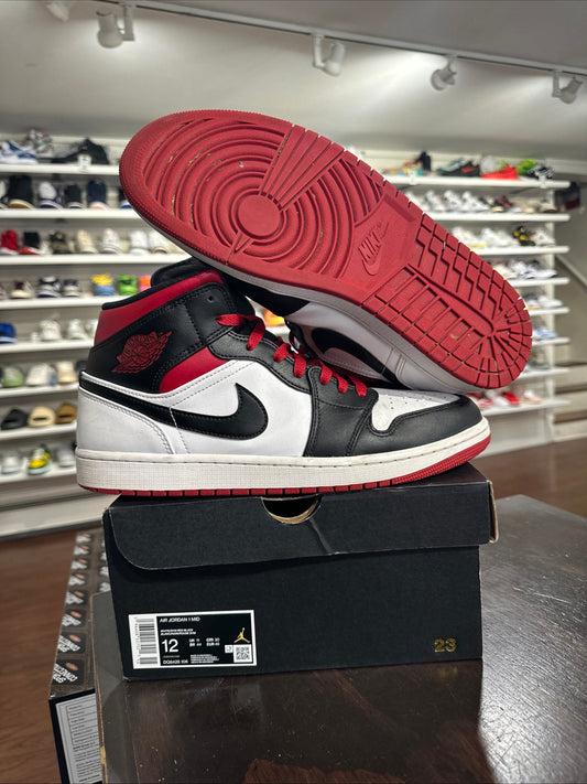 *USED* Jordan 1 Mid Gym Red Black Toe (Size 12)