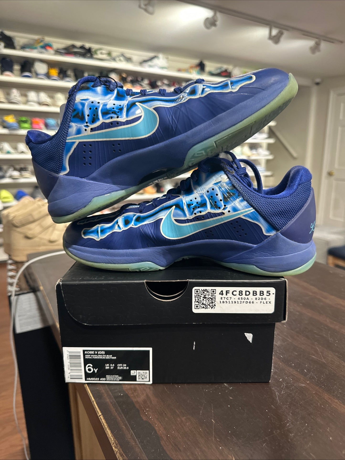 *USED* Kobe 5 X-Ray (Size 6Y)