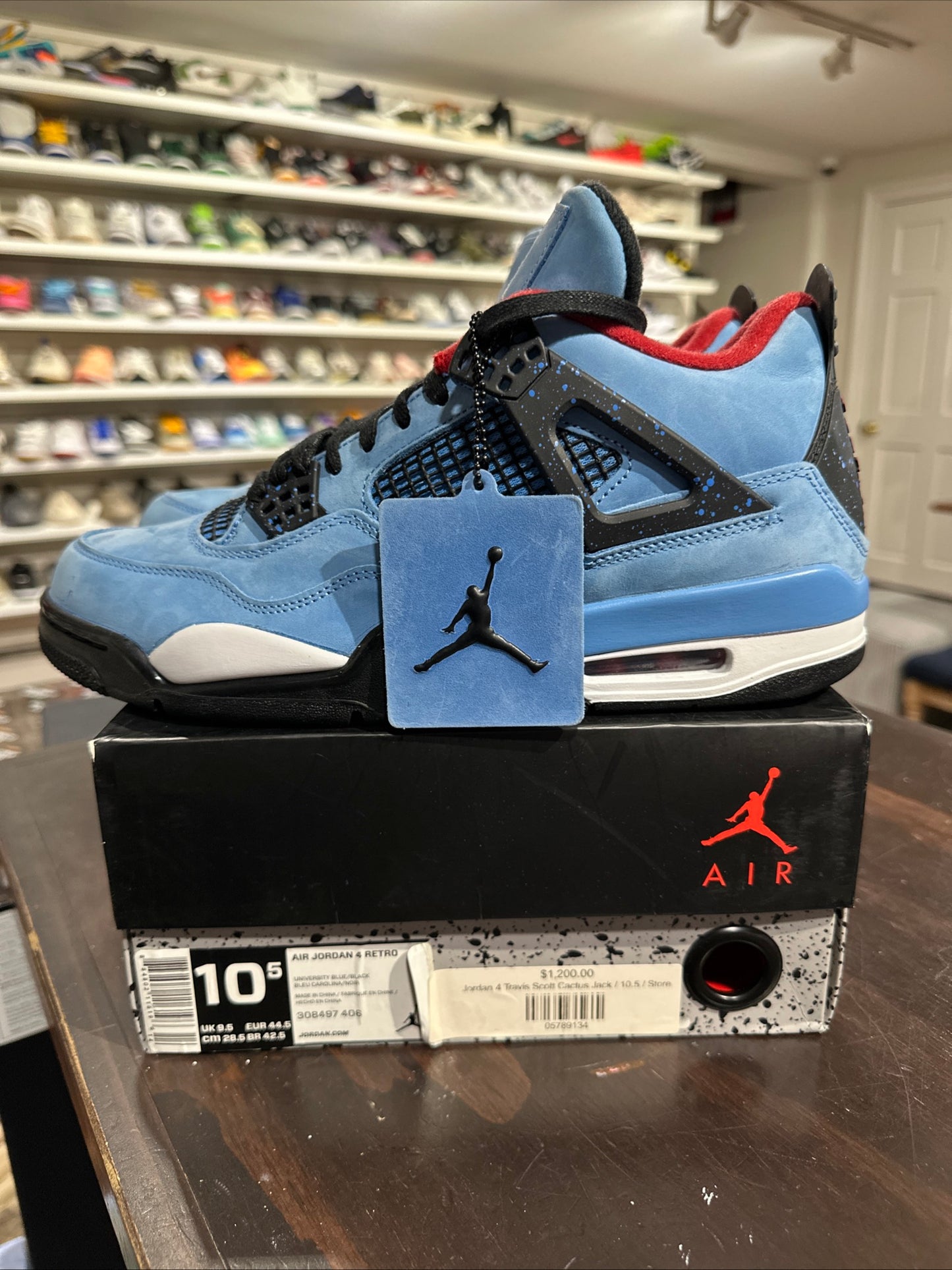 *USED* Jordan 4 Travis Scott (Size 10.5)