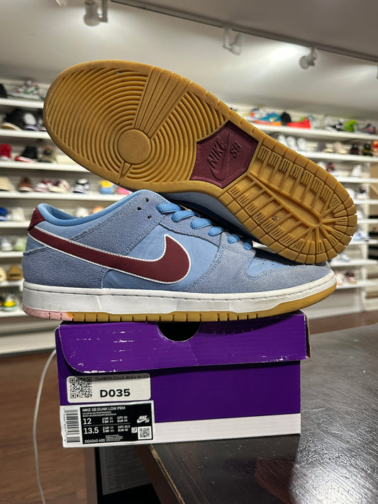 *USED* Nike SB Philadelphia Phillies (Size 12)