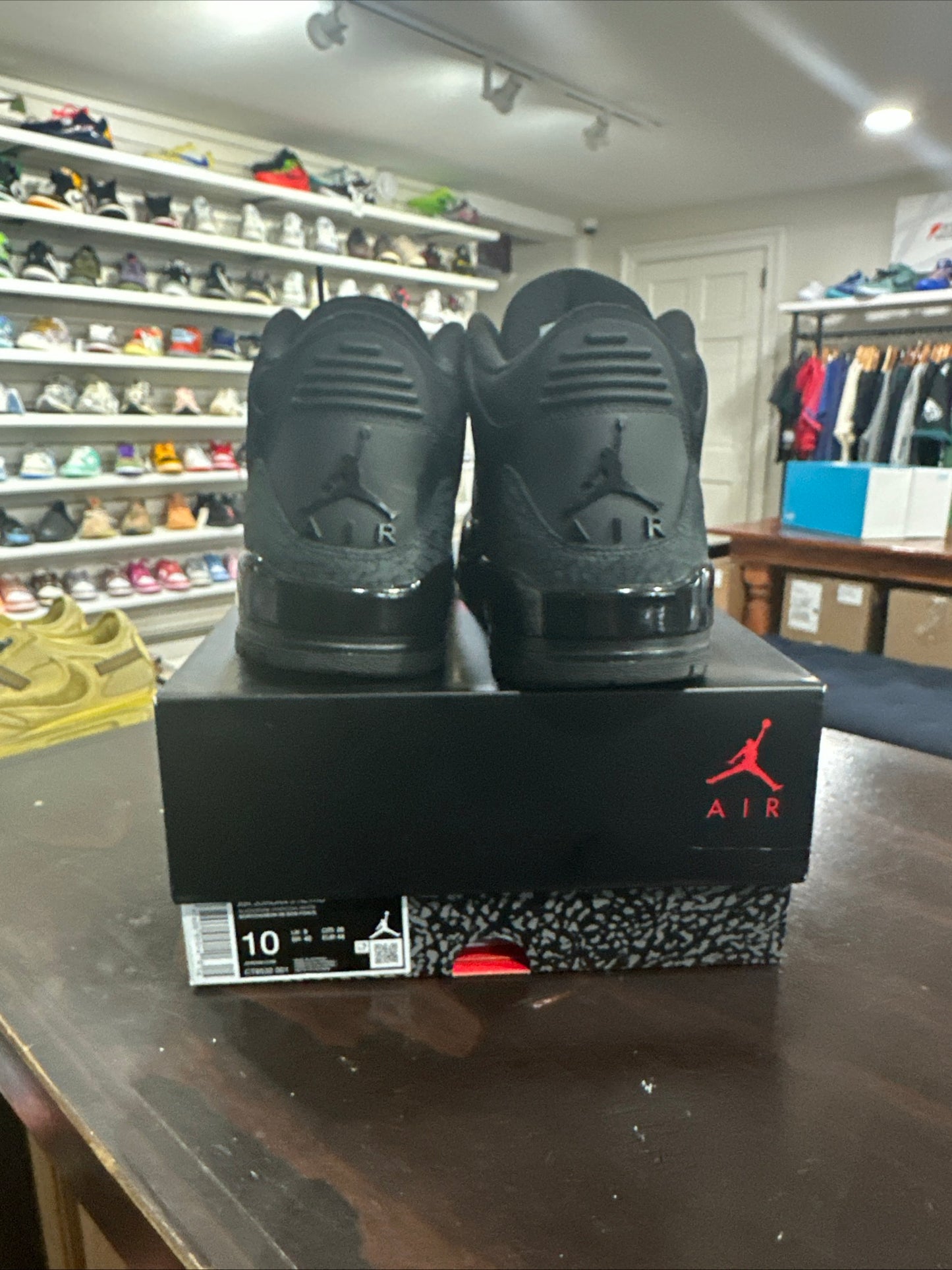 *USED* Jordan 3 Black Cat (Size 10)