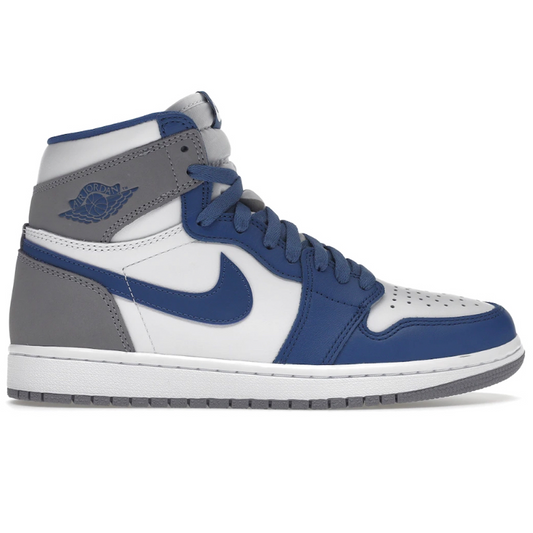 The iconic Nike Air Jordan 1 Retro High True Blue is an essential piece for any sneakerhead. With a classic silhouette and classic colorway, these timeless shoes make a bold statement. Comfort and style come together with Nike Air cushioning for maximum performance. Put your best foot forward in the Nike Air Jordan 1 Retro High True Blue.