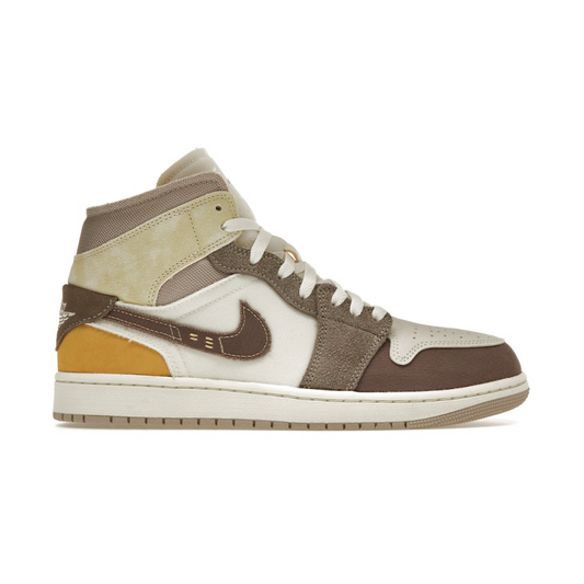 Experience the bold style of the Nike Air Jordan 1 Mid SE Craft Sail Taupe Haze. It offers a unique color combination, perfect for any sneaker fan looking to add a touch of flair to any warm weather look. Plus, with cushioning and traction, you get all-day comfort and performance. Let your style soar with this must-have youth sneaker.