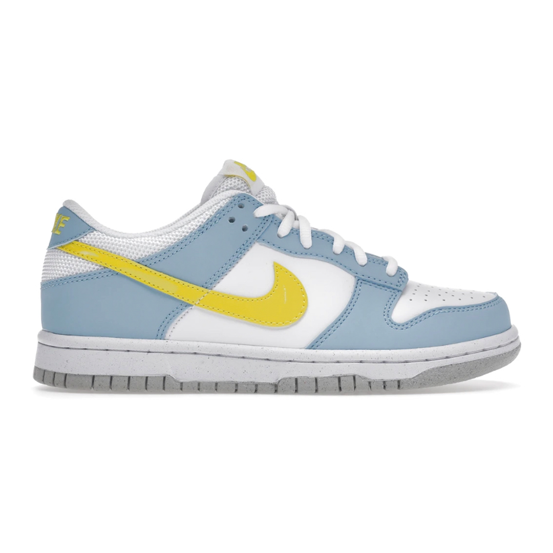The Nike Dunk Low Next Nature Homer Simpson (Youth) is the perfect combination of comfort and style. Its supportive design and bold print will give your kid a confidence boost as they play, jump, and run in complete comfort. Get ready for a whole new experience with this iconic sneaker!
