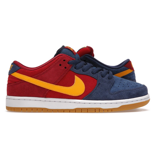 Step up your style with the Nike SB Dunk Low Barcelona (Mens). Showcasing a Barcelona-inspired colorway, this dynamic shoe offers a combination of contemporary and classic style. With innovative cushioning technology for superior comfort, the Nike SB Dunk Low Barcelona (Mens) brings you the latest in Nike technology.