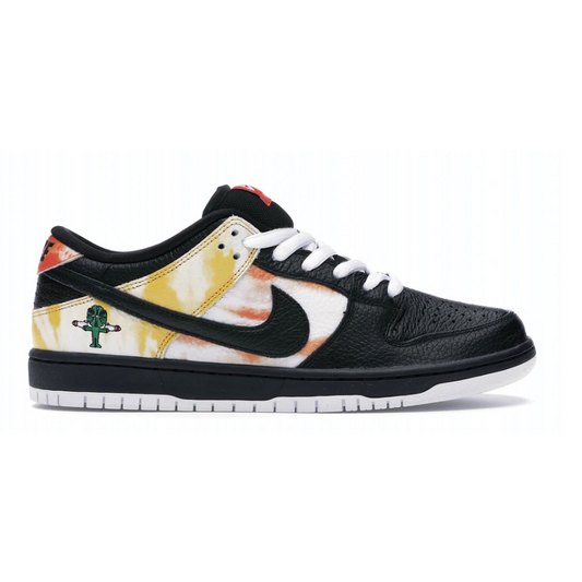 Experience skateboarding like never before in the Nike SB Dunk Low Black Tie Dye Ray Gun (2019)! Boasting flare and style, the fresh tie-dye colorway will ensure you stand out in any session. Make a statement and show your skill with this must-have drop!