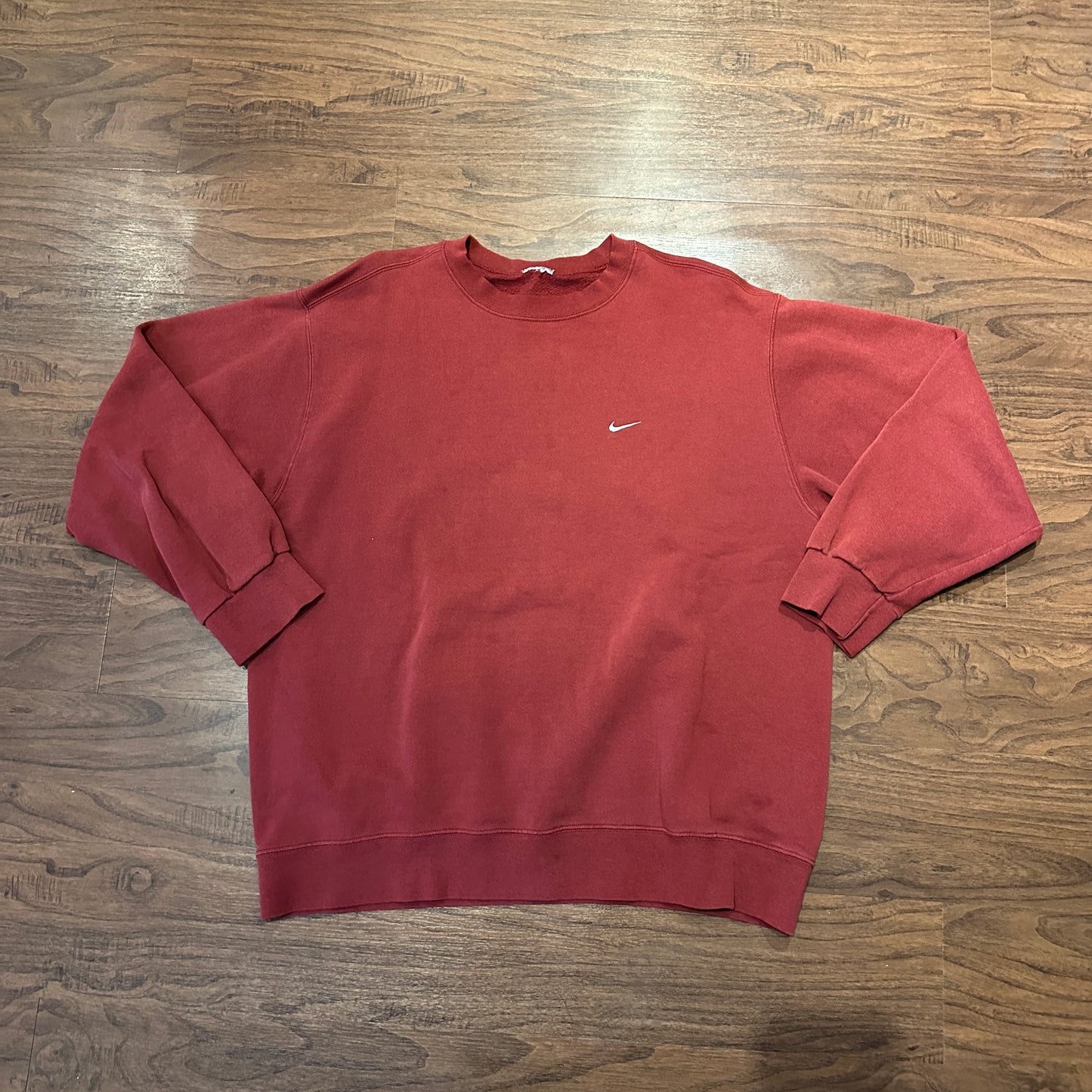*VINTAGE* Nike Red Crew Neck (FITS X-LARGE)